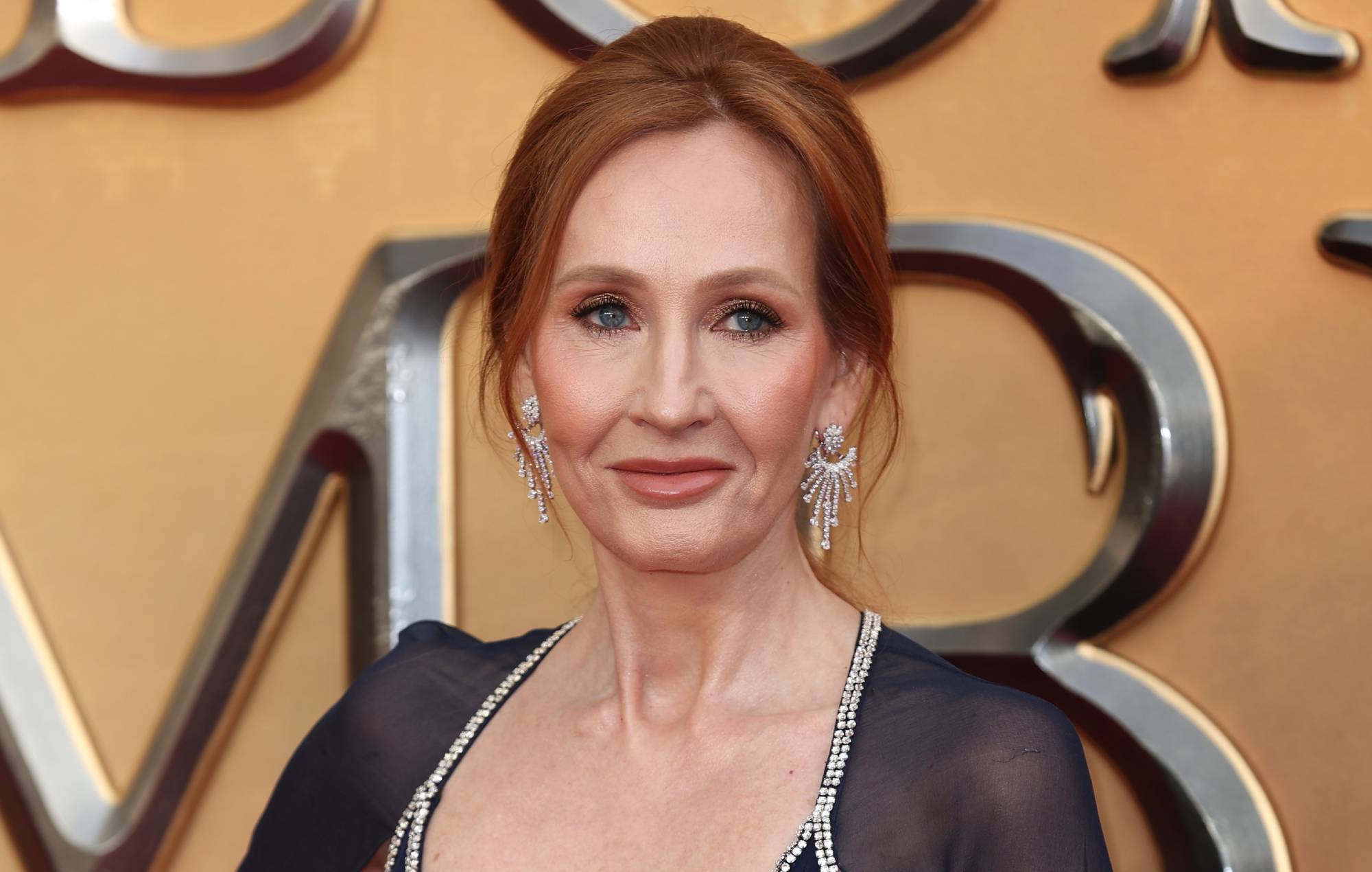 J.K. Rowling dice que "está deseando que la detengan" tras los cambios en la ley escocesa sobre delitos de odio