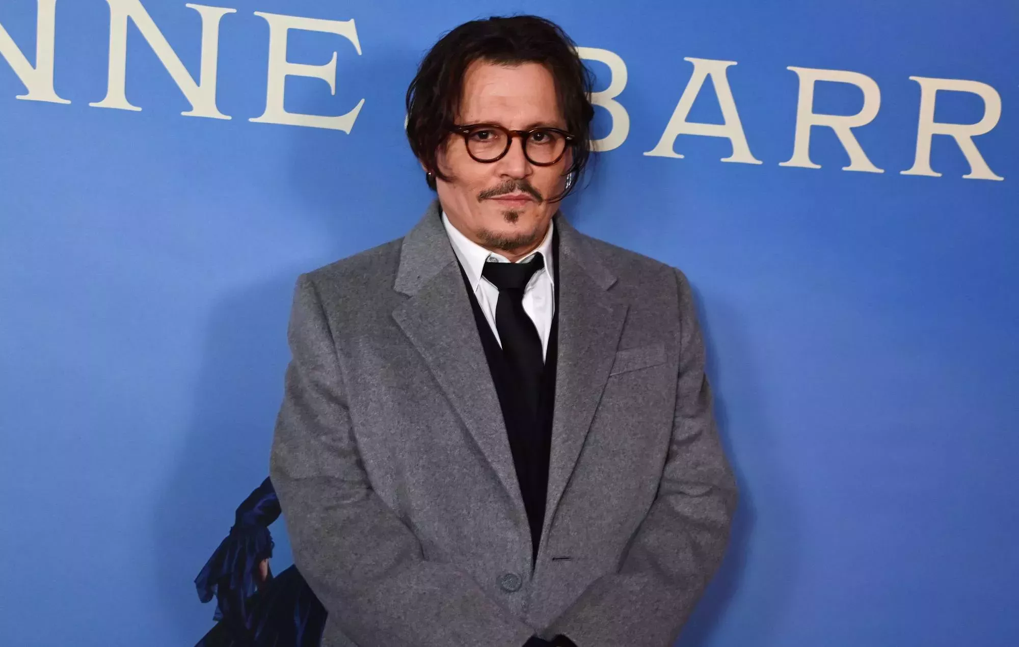 Johnny Depp arremete contra Hollywood y dice que 