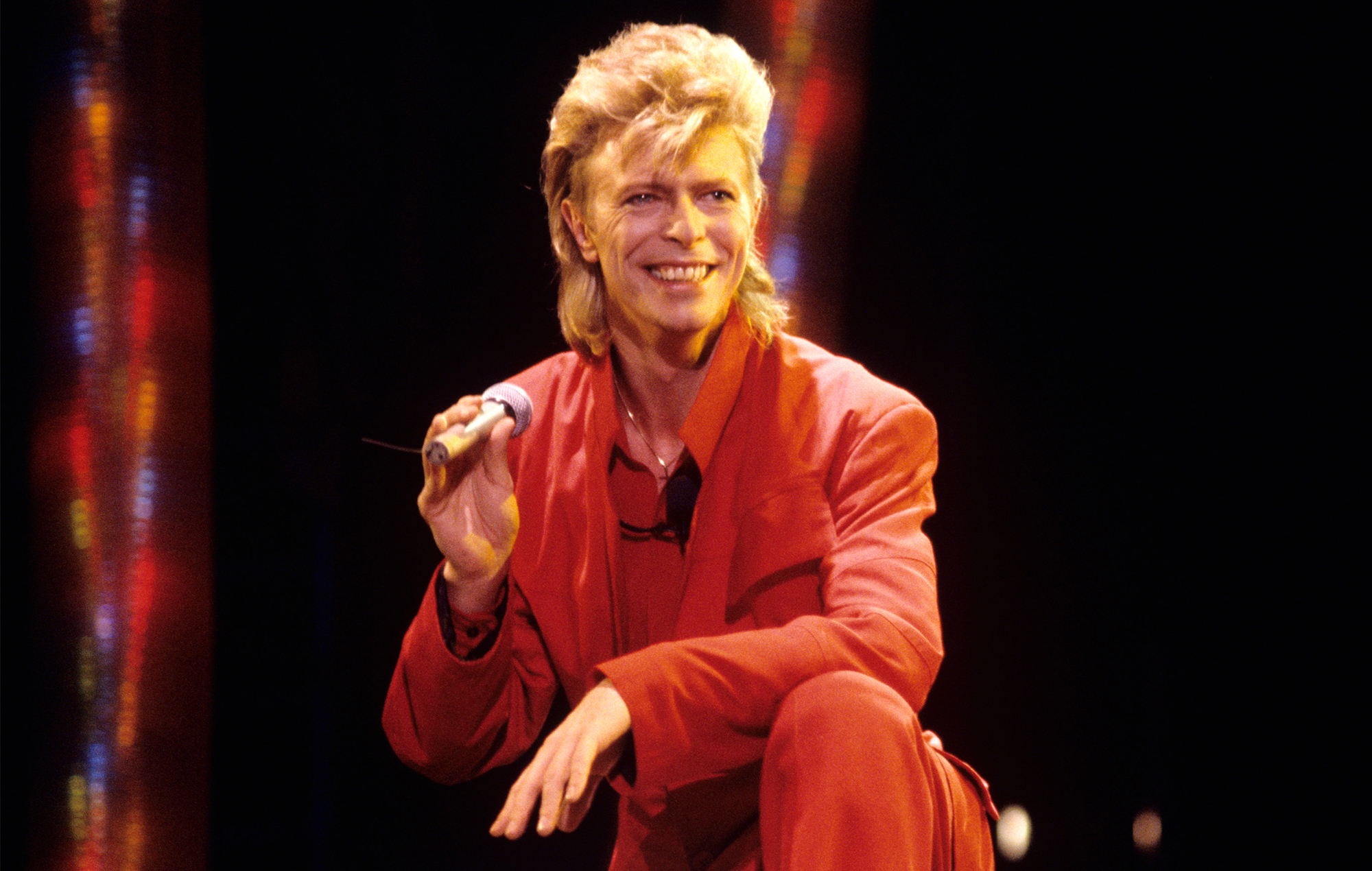 Patsy Kensit recuerda su extraño encuentro con David Bowie al cepillarse el pelo