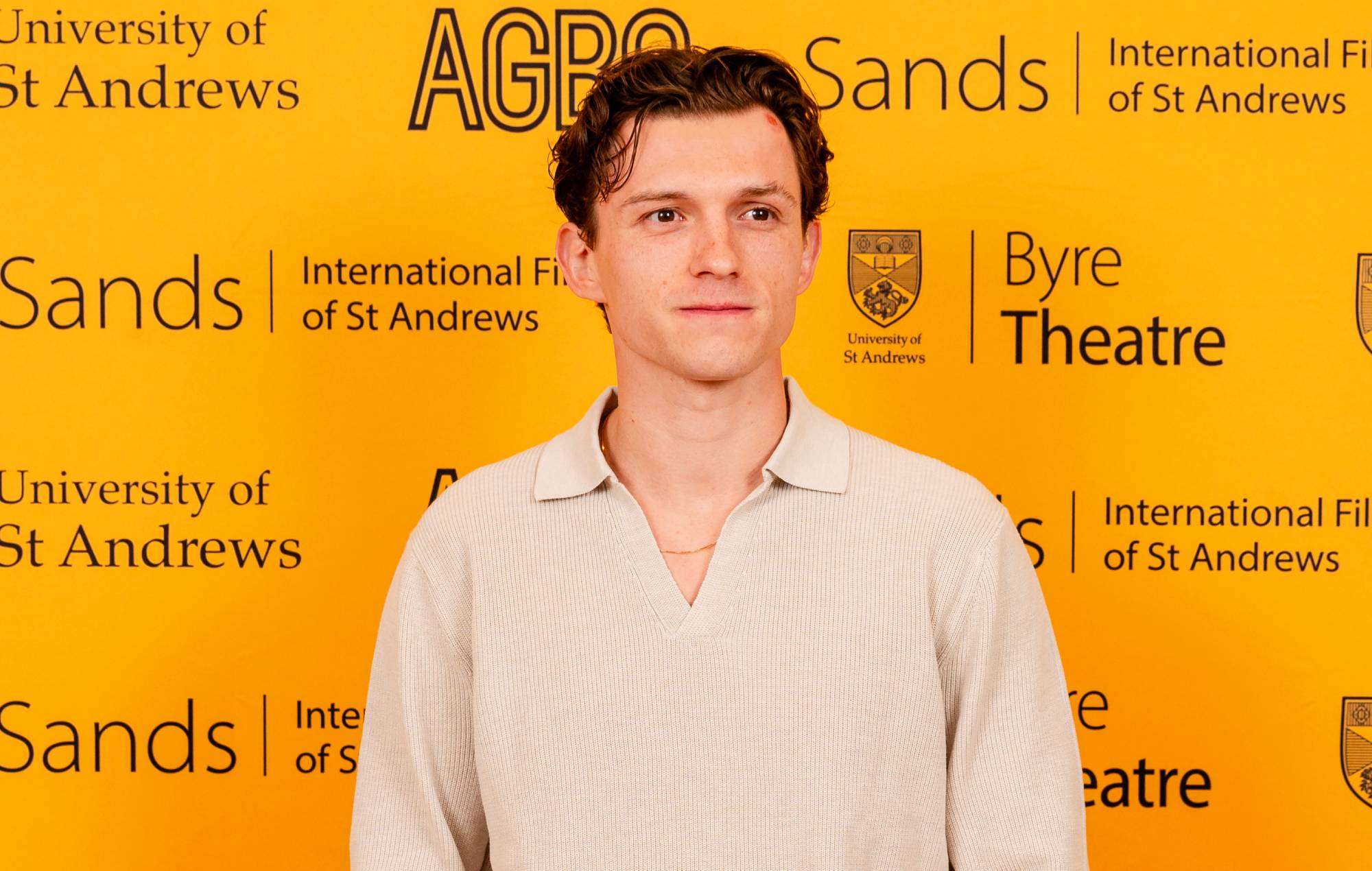 Tom Holland confirma que vuelve para la cuarta película de Spiderman