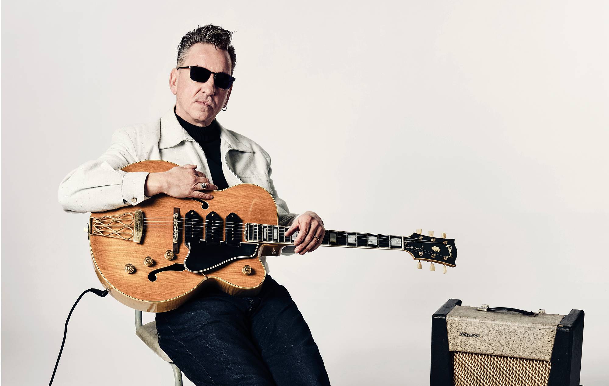 Richard Hawley: "El rock'n'roll es ahora algo muy propio de la clase media. Eso me cabrea"