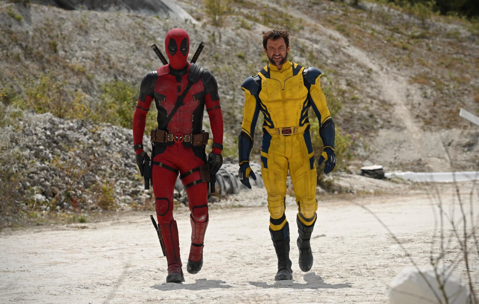 Ryan Reynolds desvela un sugerente cubo de palomitas para 'Deadpool y Lobezno' y se burla juguetonamente del diseño del gusano de arena de 'Dune'