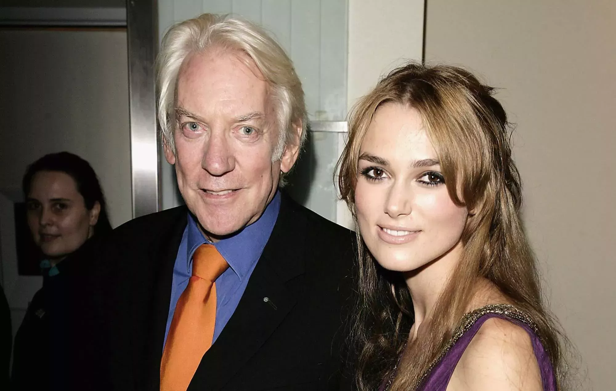 Donald Sutherland odiaba tanto fumar que una vez llevó una máscara de gas a una fiesta