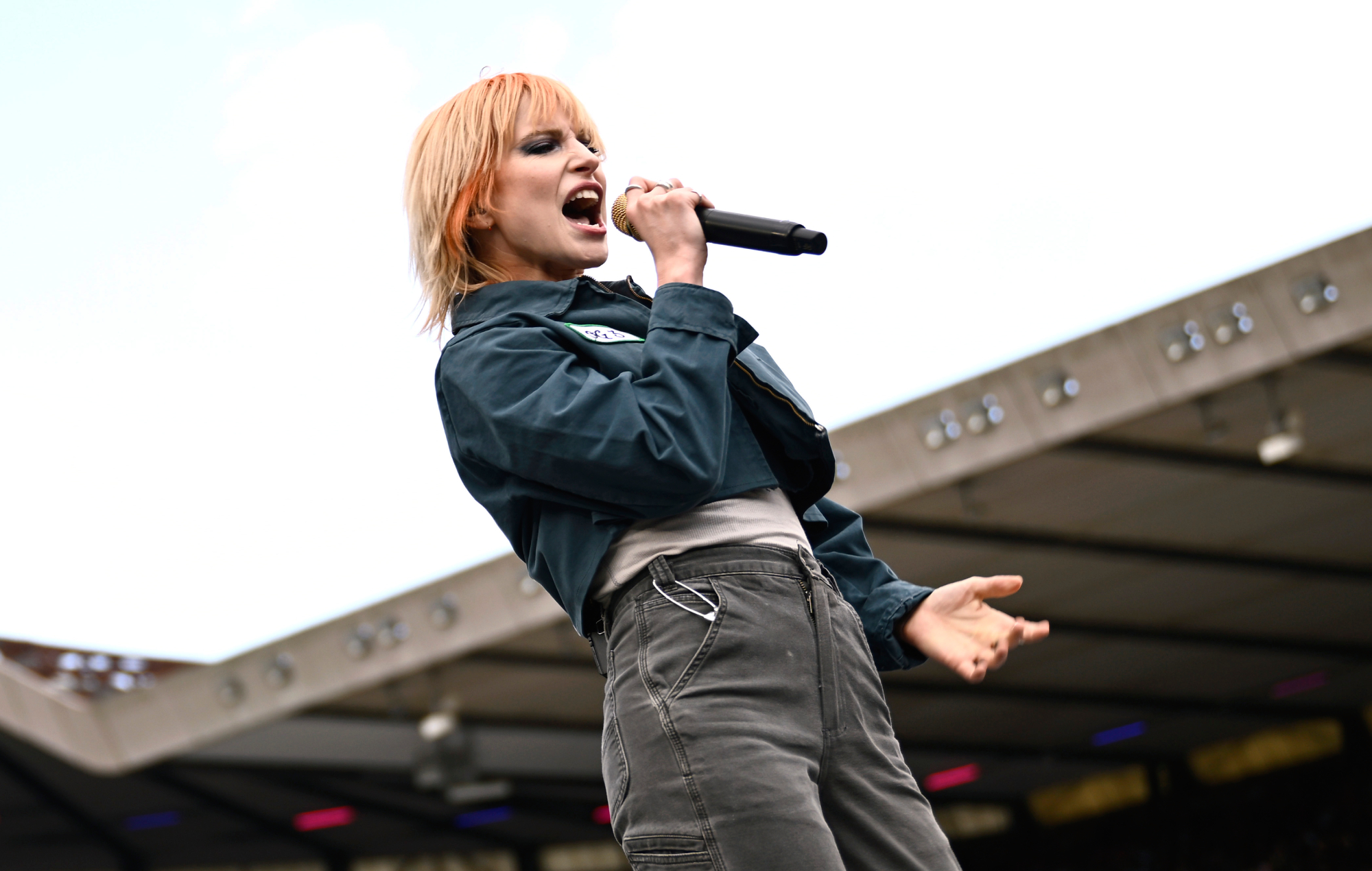 Paramore telonea a Taylor Swift en el primer concierto británico de "Eras" en Edimburgo