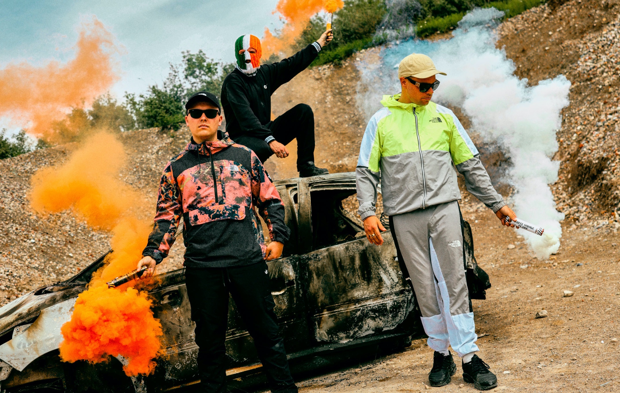 Vea el tráiler de la épica película biográfica de Kneecap protagonizada por Michael Fassbender