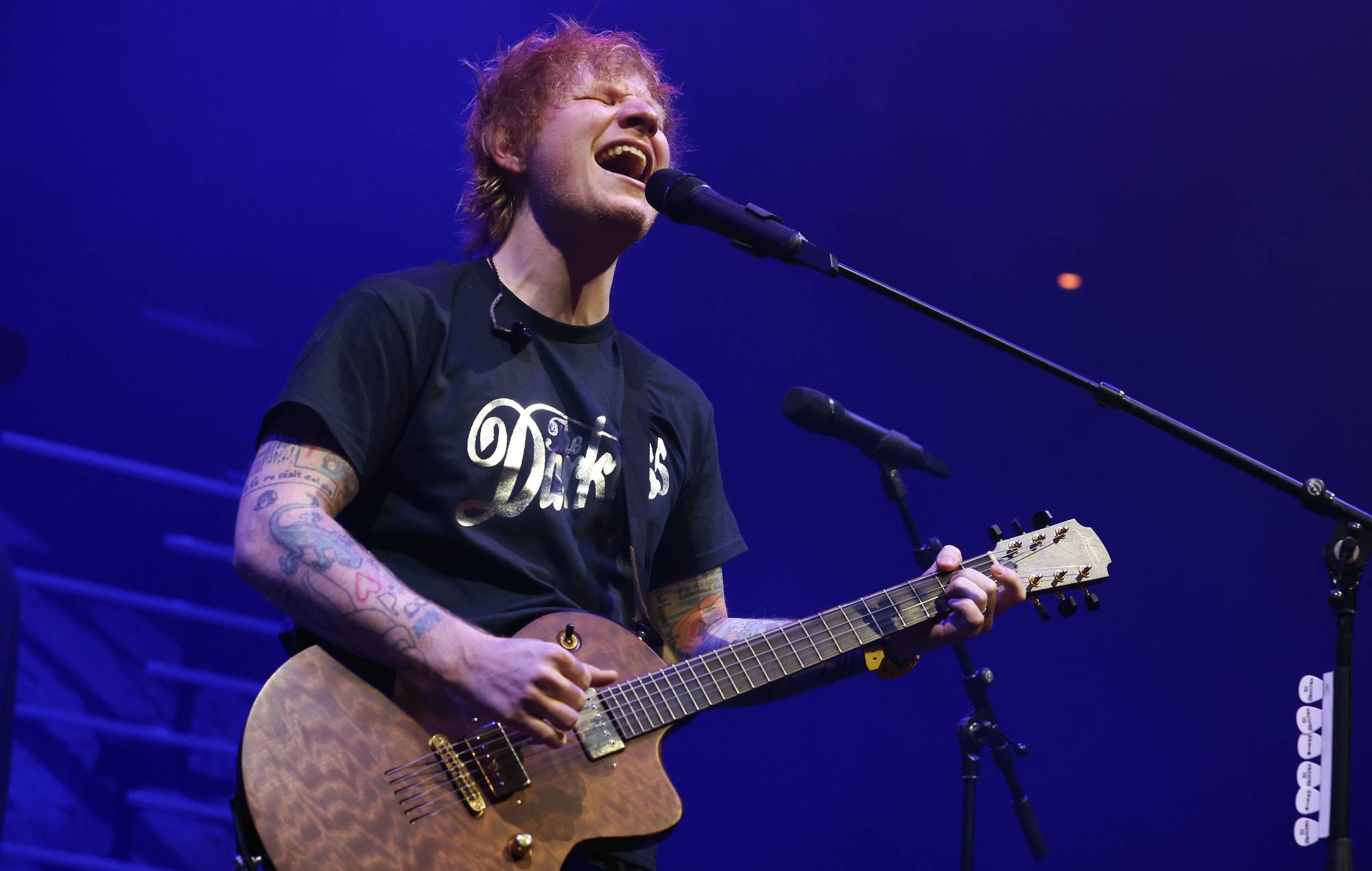 Ed Sheeran anuncia una gira europea de "Mathematics" para 2025