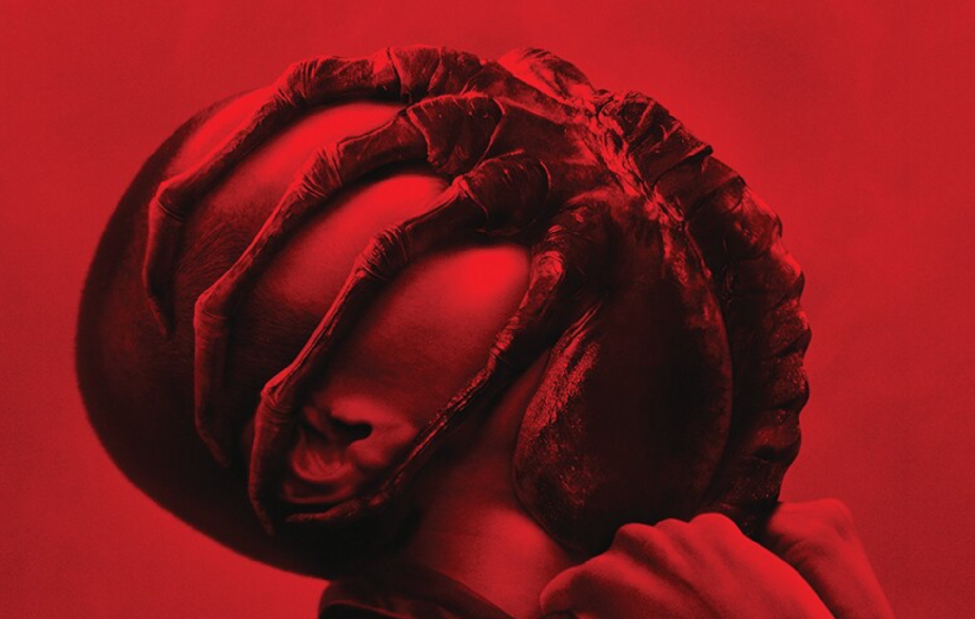 El nuevo tráiler de "Alien: Romulus" muestra terroríficos encuentros con facehuggers