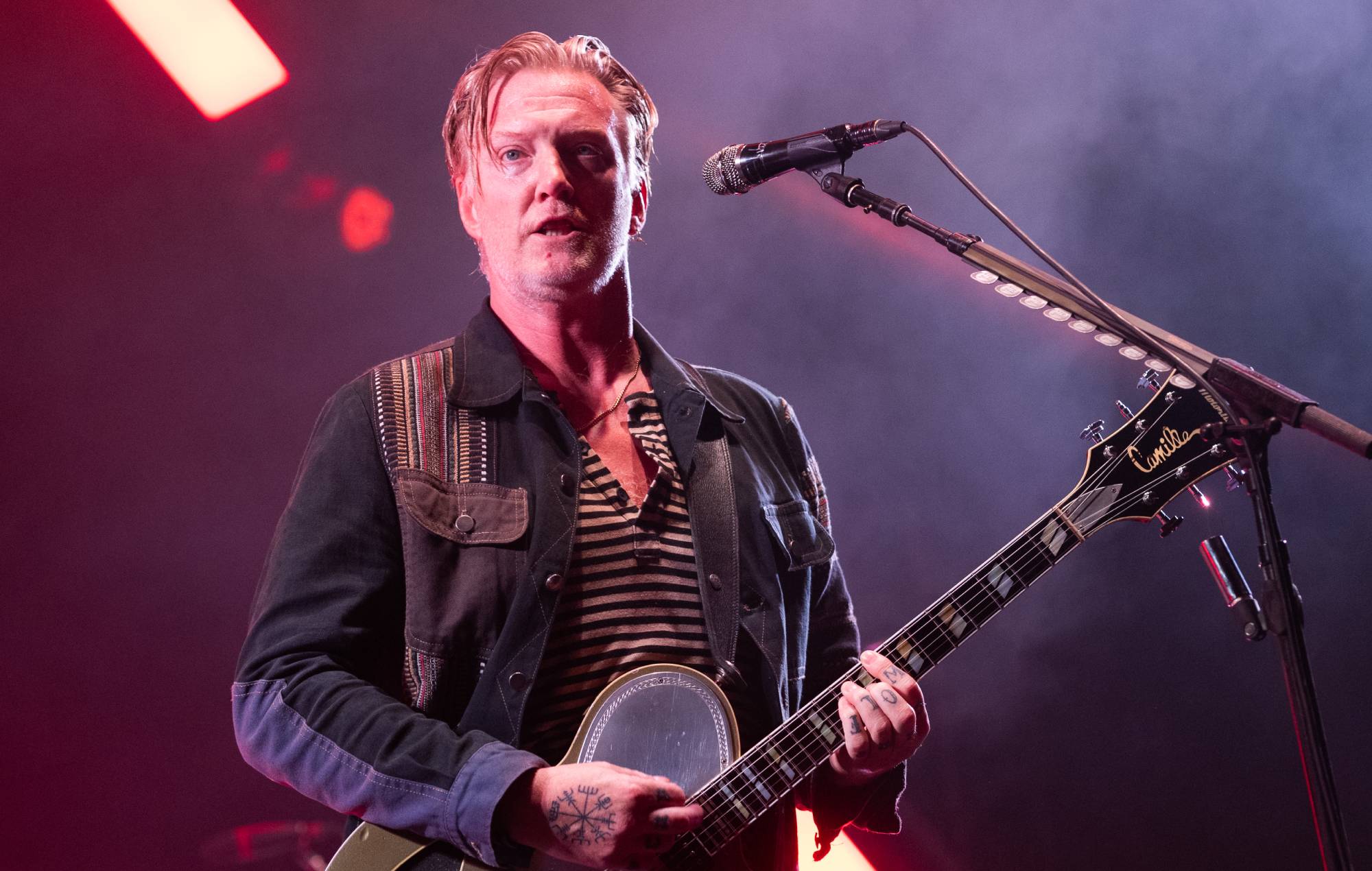 Queens Of The Stone Age actuará en las catacumbas de París