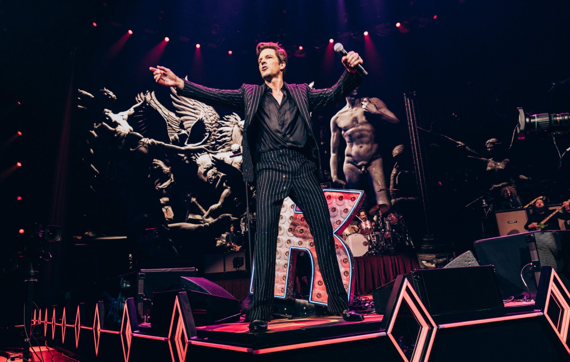 The Killers preparó una respuesta por si Inglaterra perdía la semifinal de la Eurocopa durante su actuación en Londres: "Teníamos escenarios planeados"