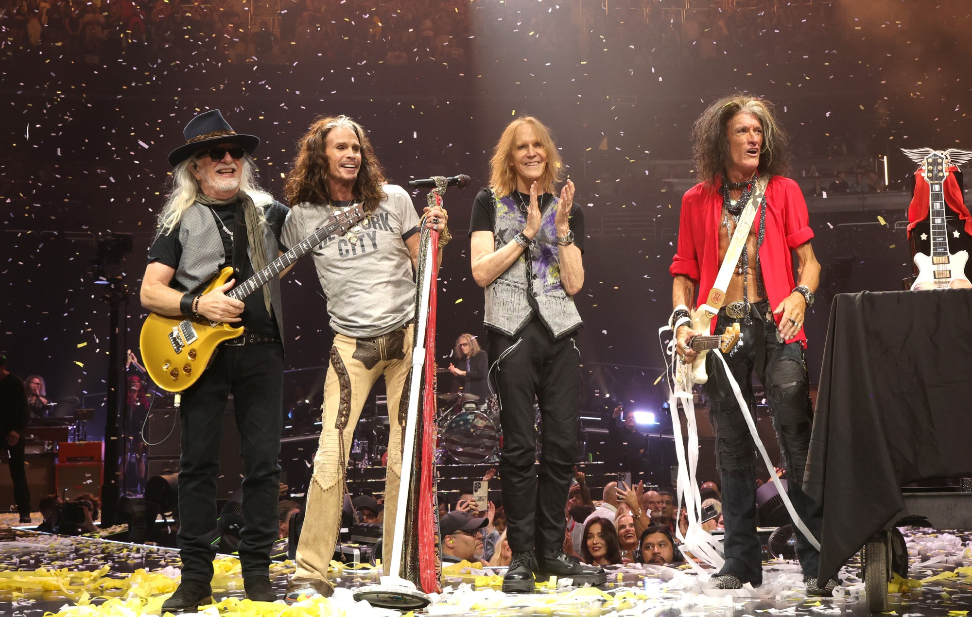 Aerosmith toma la "desgarradora" decisión de retirarse de las giras por la lesión en las cuerdas vocales de Steven Tyler