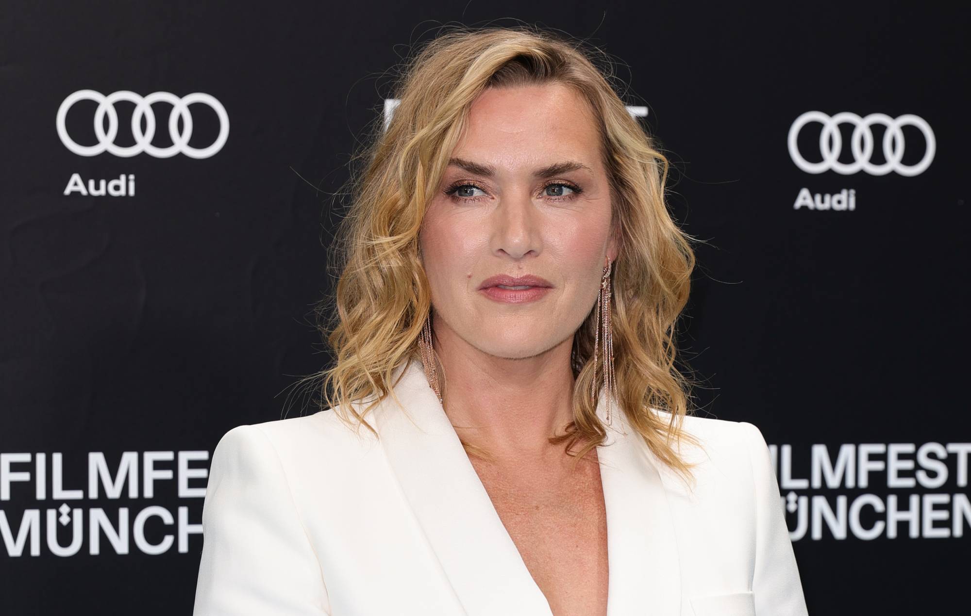 Kate Winslet se niega a ocultar sus "rollitos" en el rodaje de una película