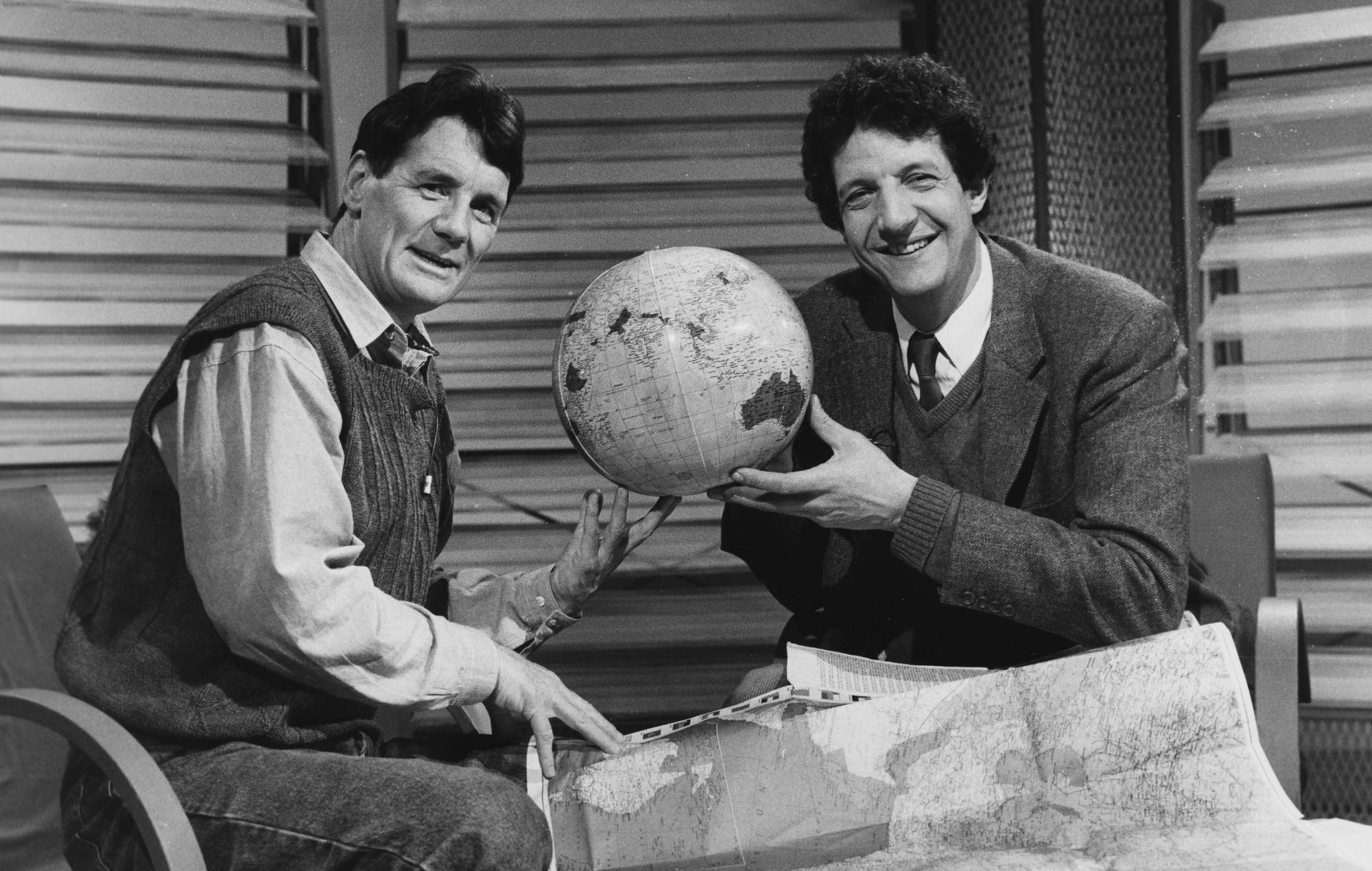 Chris Serle, presentador de radio y televisión de la BBC, fallece a los 81 años