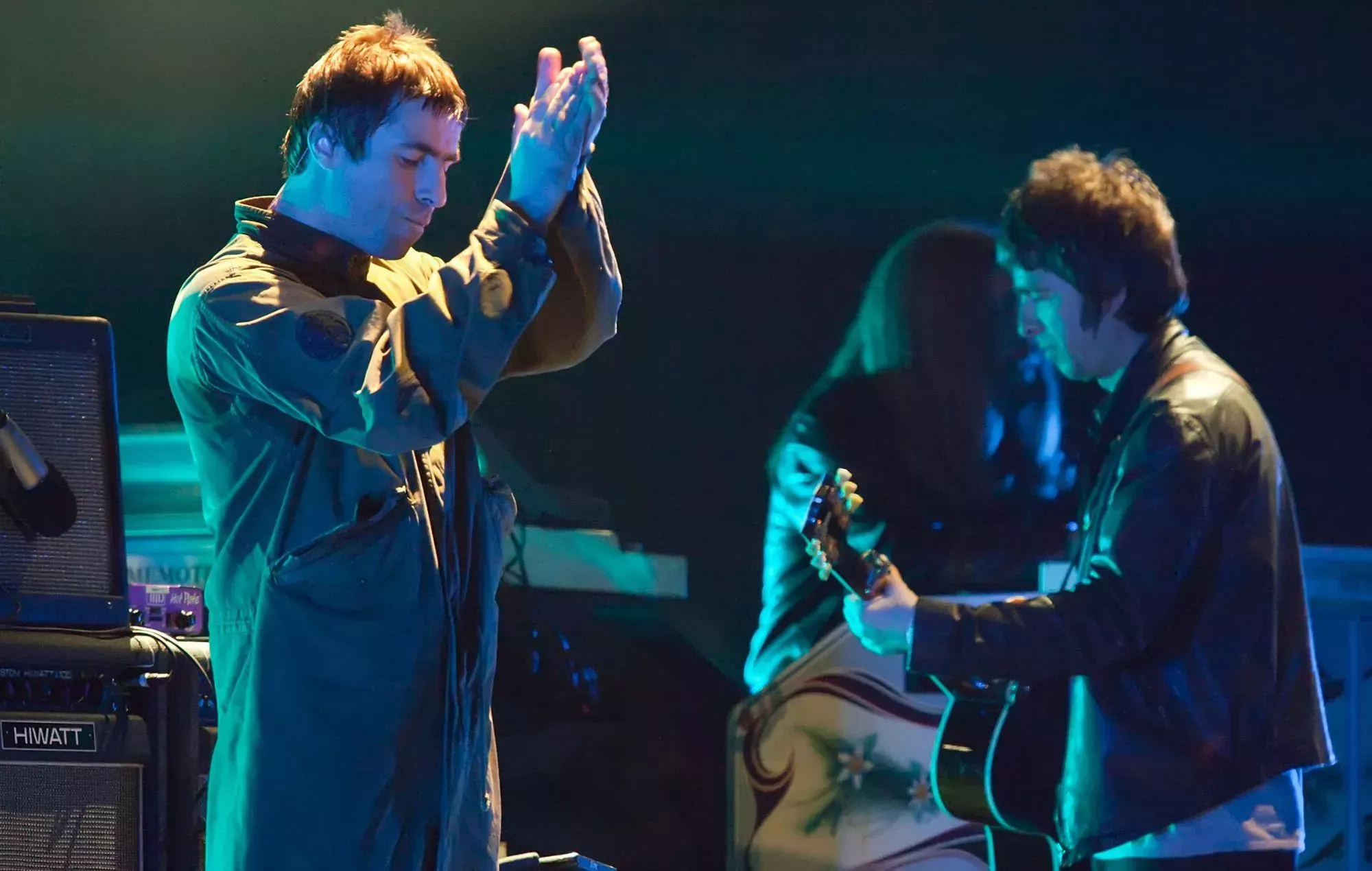 El jefe del sector defiende la venta de entradas de Oasis