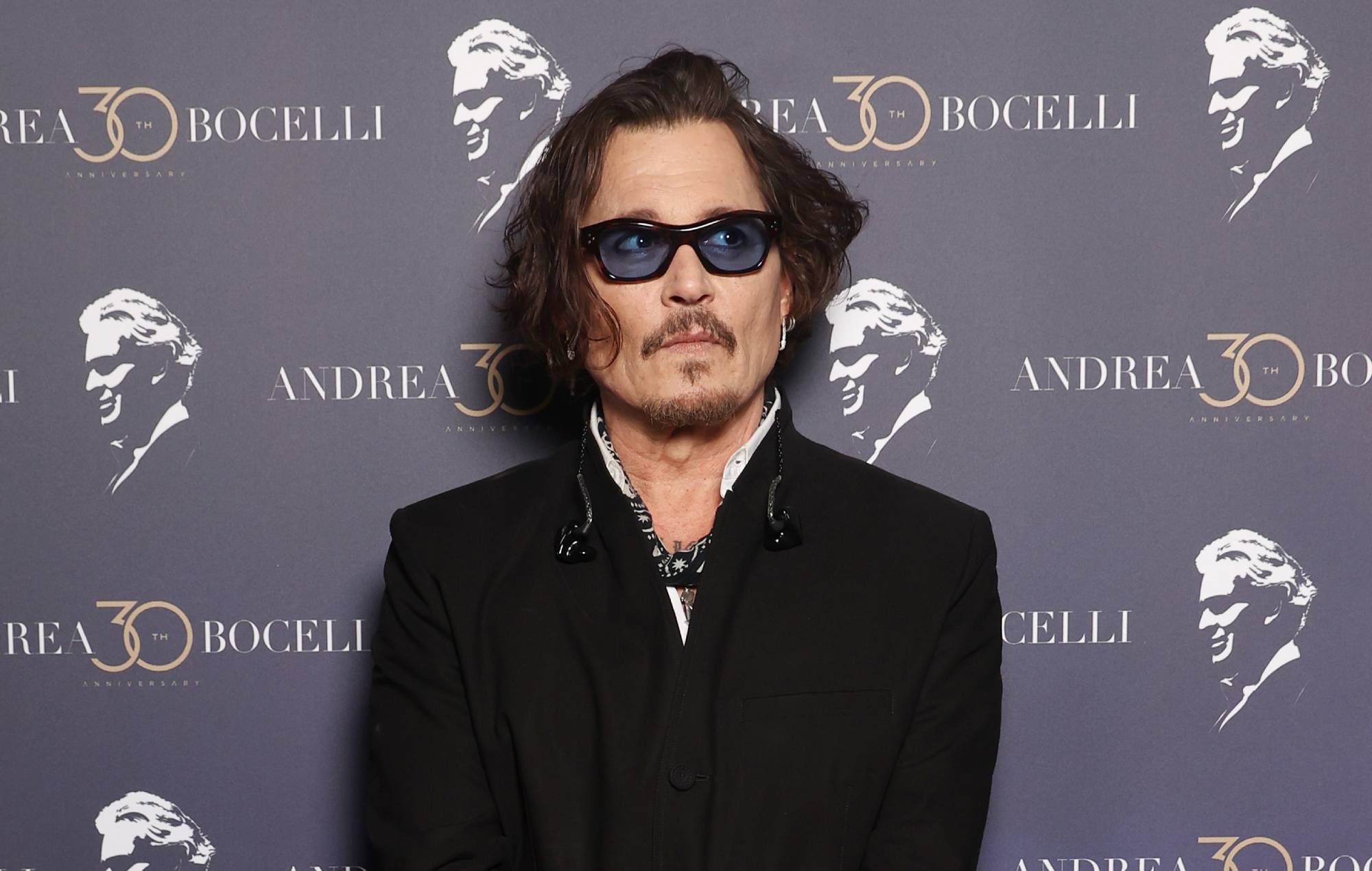 Johnny Depp, "humilde" ante la oferta de dirigir una nueva película biográfica tras sus problemas legales