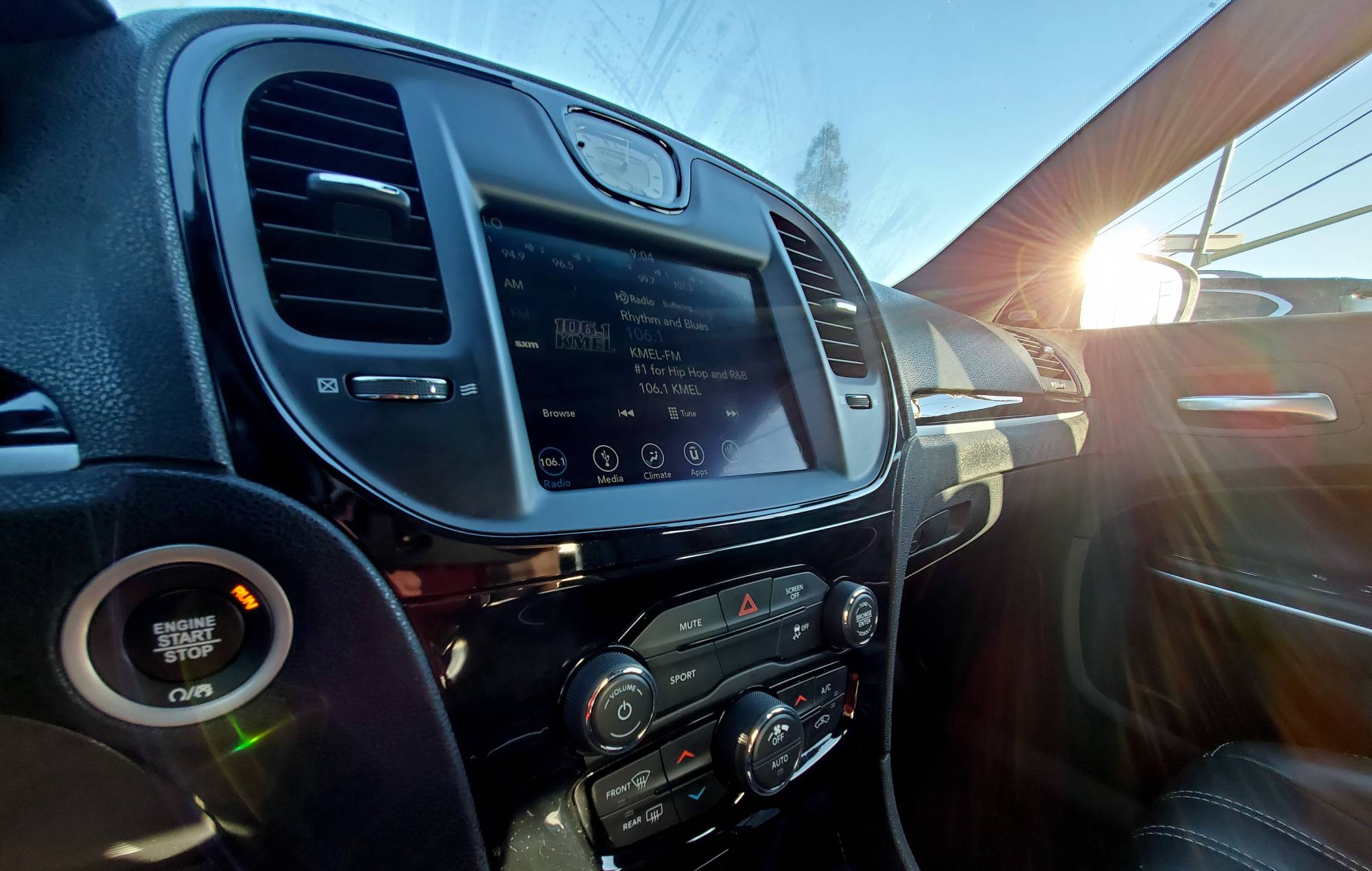 La industria responde: no se venderán coches nuevos con lector de CD