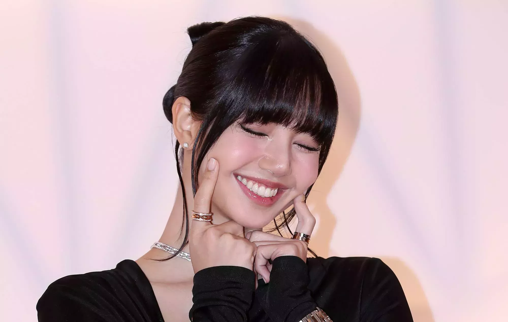 Lisa, de BLACKPINK, estrena su nueva canción