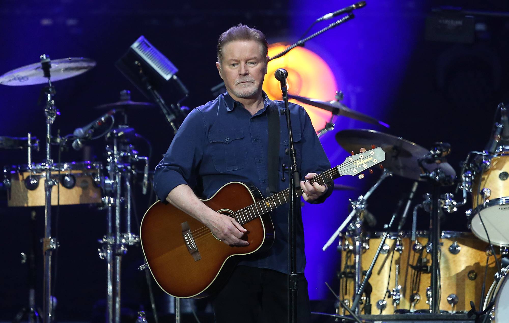 Los Eagles dedican "Heartache Tonight" a su fallecido colaborador JD Souther en su primer concierto en la Esfera