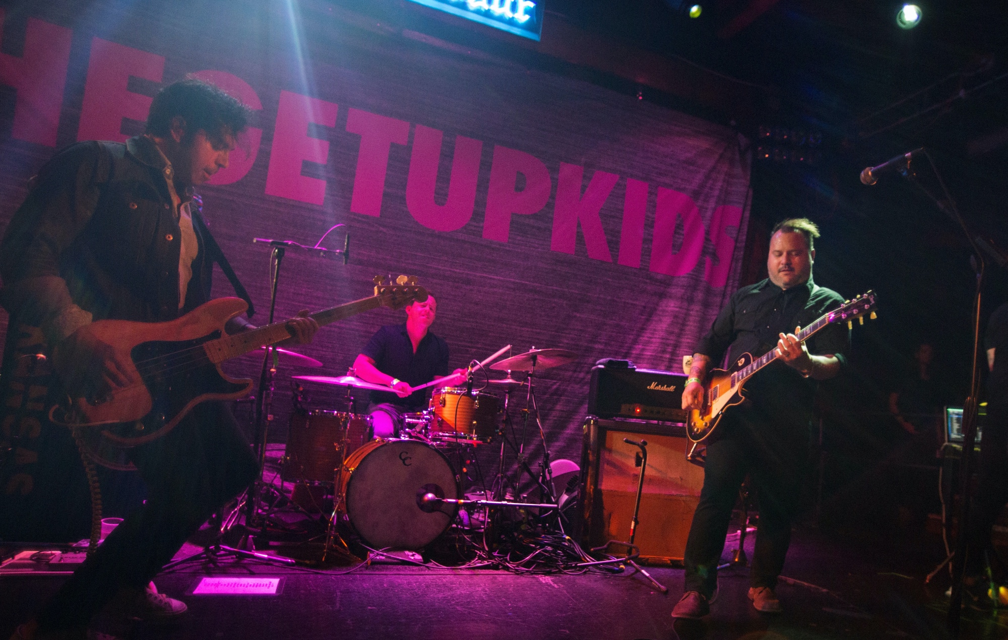 The Get Up Kids anuncia una gira europea y británica para celebrar los 25 años de "Something To Write Home About".