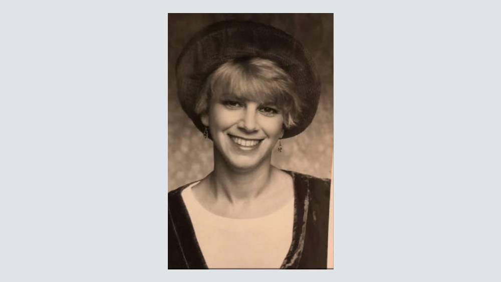 

	
		Julie Gordon, fundadora de 'Velvet Rope' y ejecutiva de A&amp;R, fallece a los 65 años
	
	