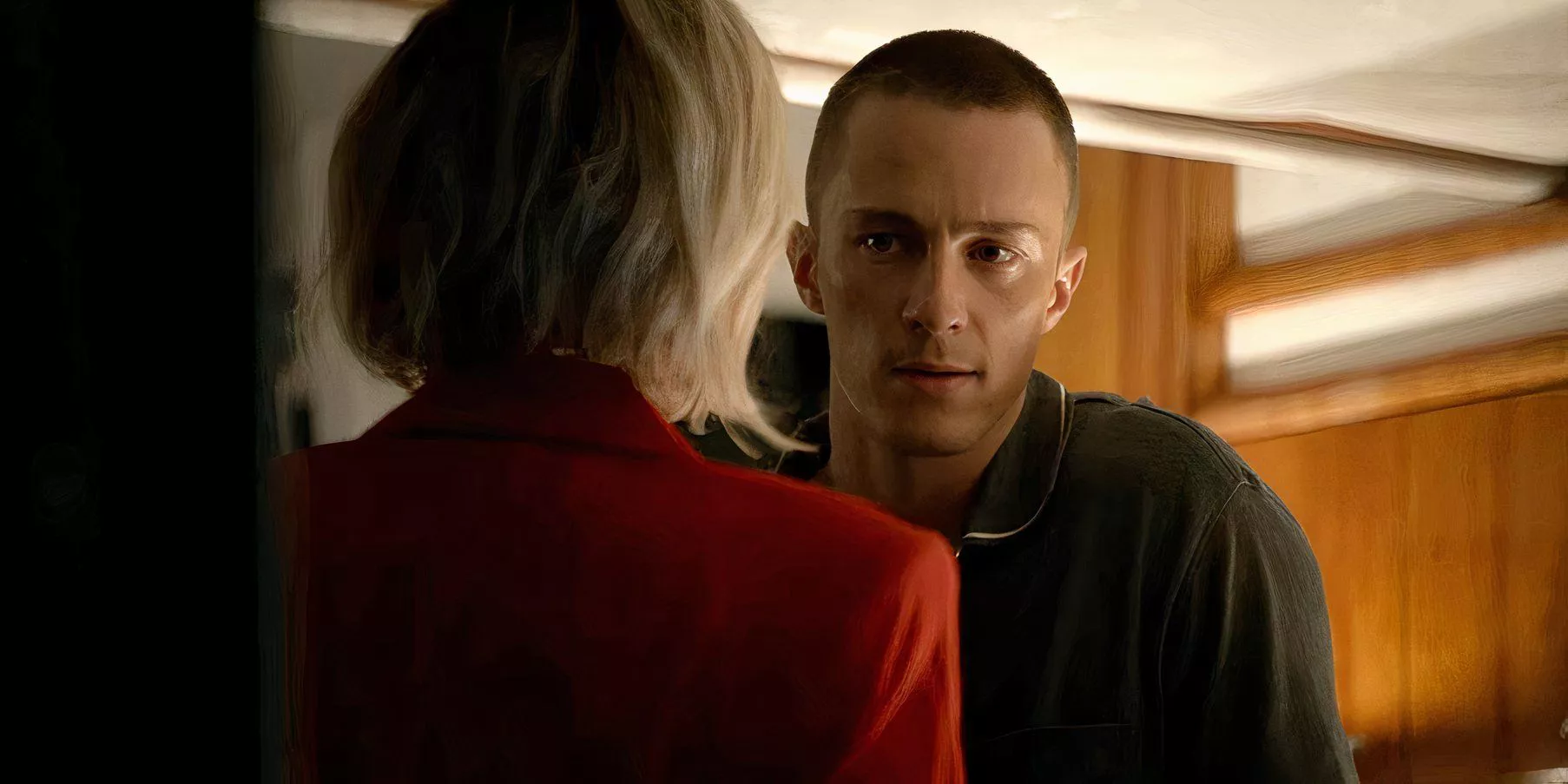 Rafe habla con Hollis en Outer Banks Temporada 4