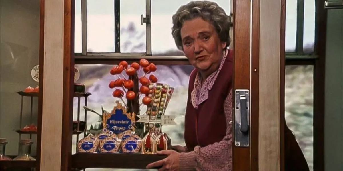 La Bruja del Carrito de Harry Potter y la Piedra Filosofal