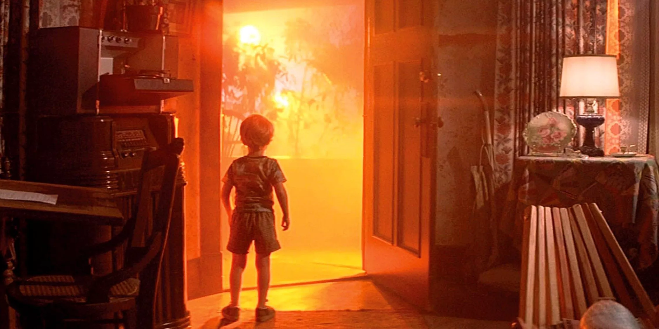 Kid Stands in Doorway in Close Encounters of the Third Kind-1