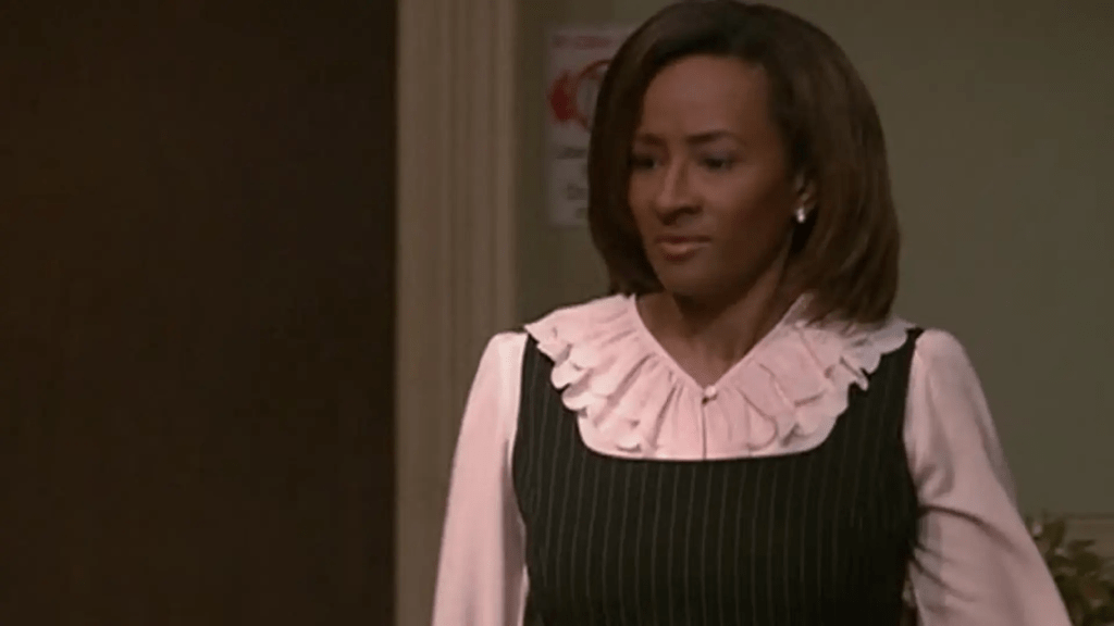 13 TV Sitcoms from the '00s You've Probably Forgotten About