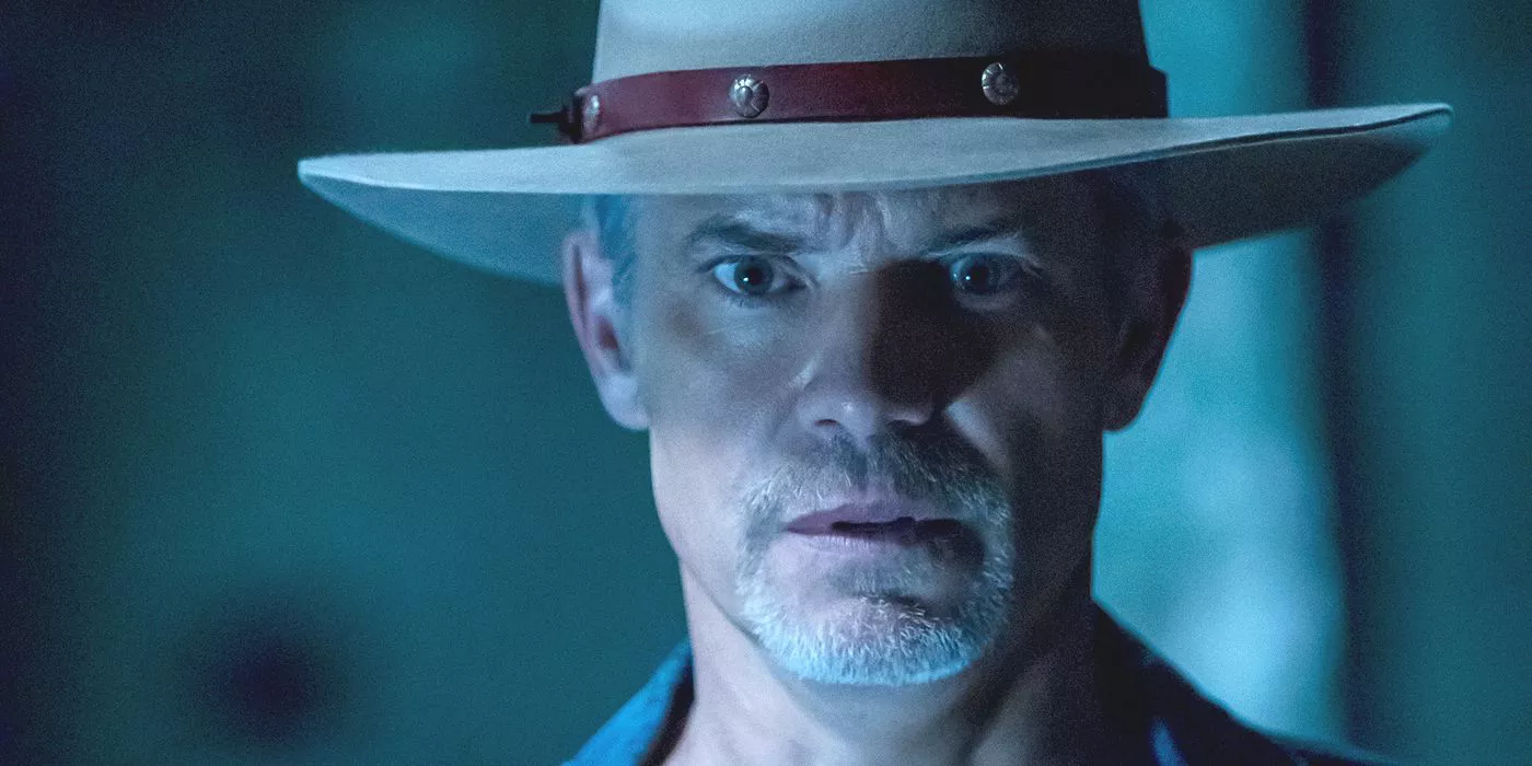 Justified City Primeval - Raylan (Timothy Olyphant) looks shocked into camera