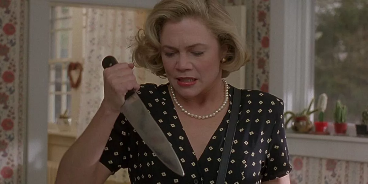 Kathleen Turner brandishes a knife in Serial Mom