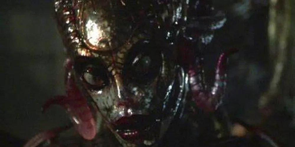 An alien woman Species.