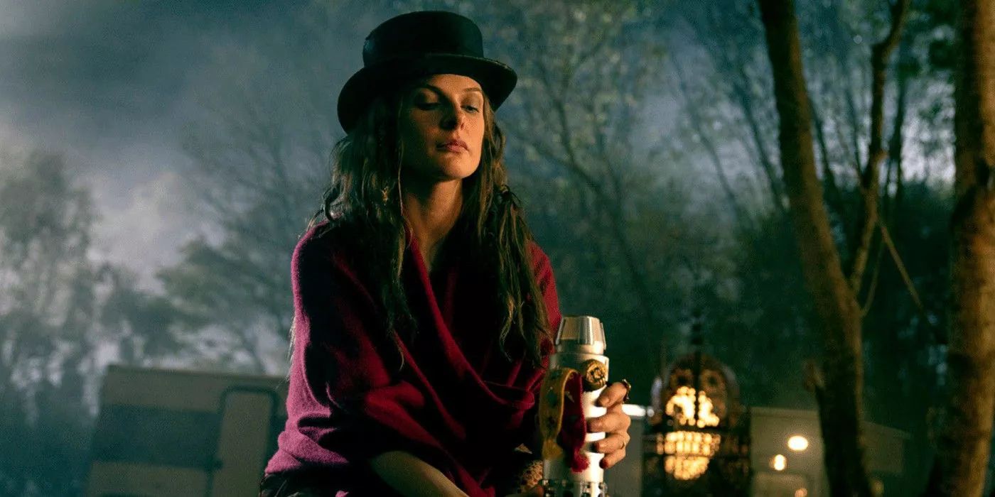 Movie: Doctor Sleep featuring Rose the Hat about to eat