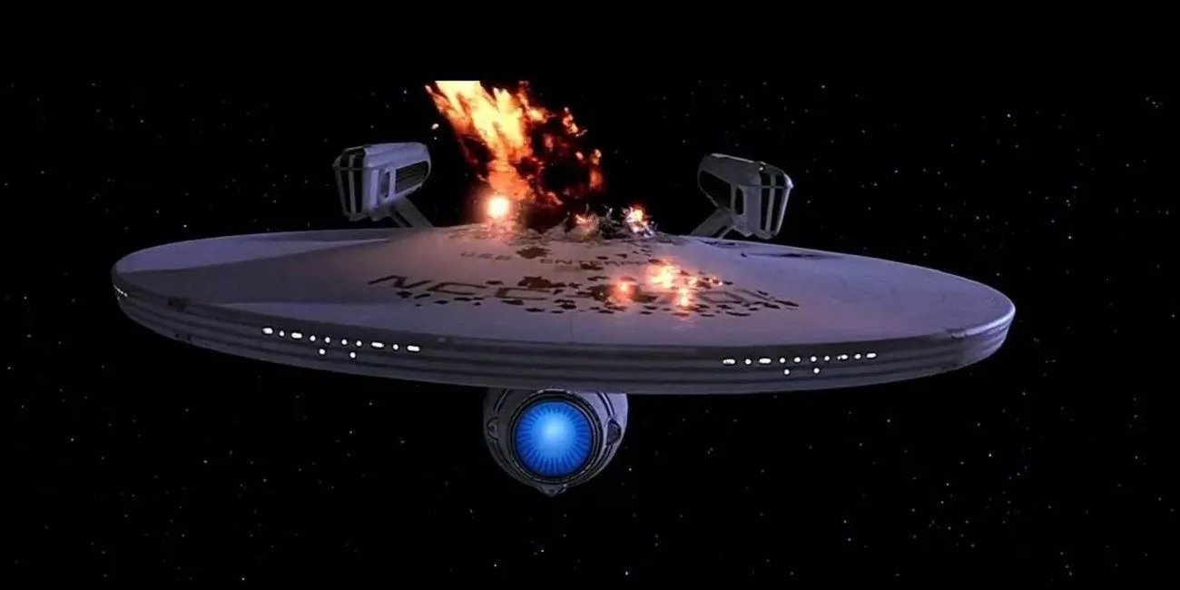 El USS Enterprise en llamas en Star Trek III: En búsqueda de Spock