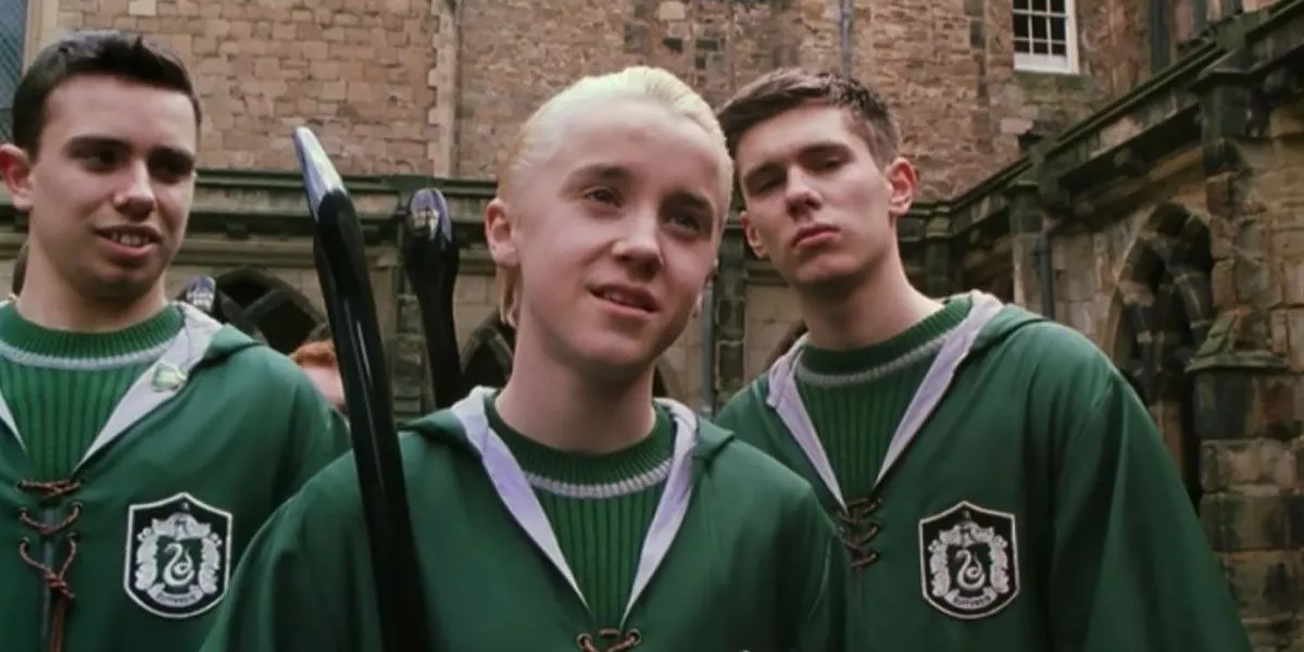Draco Malfoy con sus secuaces en Harry Potter y la cámara secreta