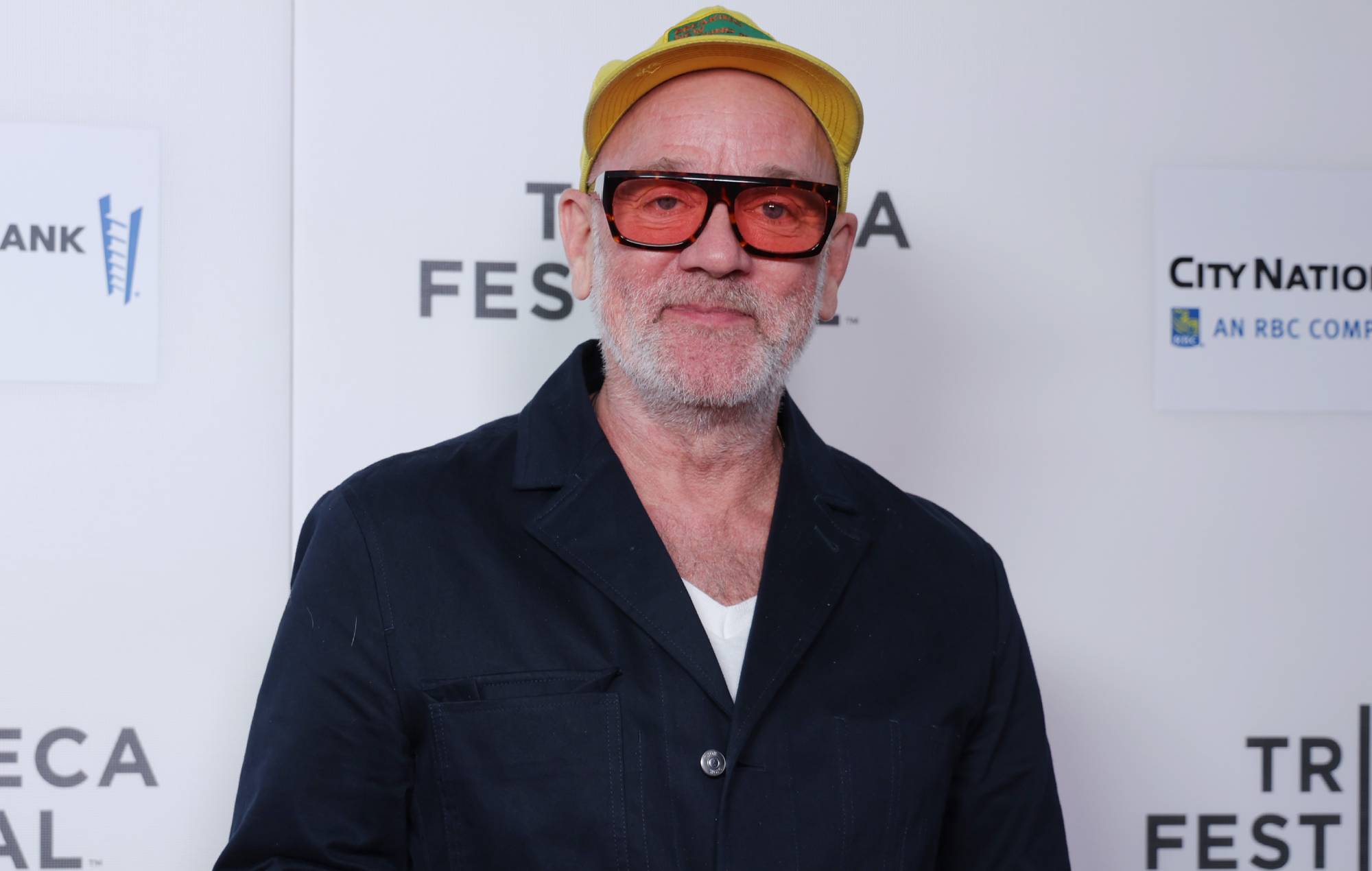Michael Stipe de R.E.M. llama a un apagón de Facebook e Instagram en protesta contra el avance de la extrema derecha en Estados Unidos