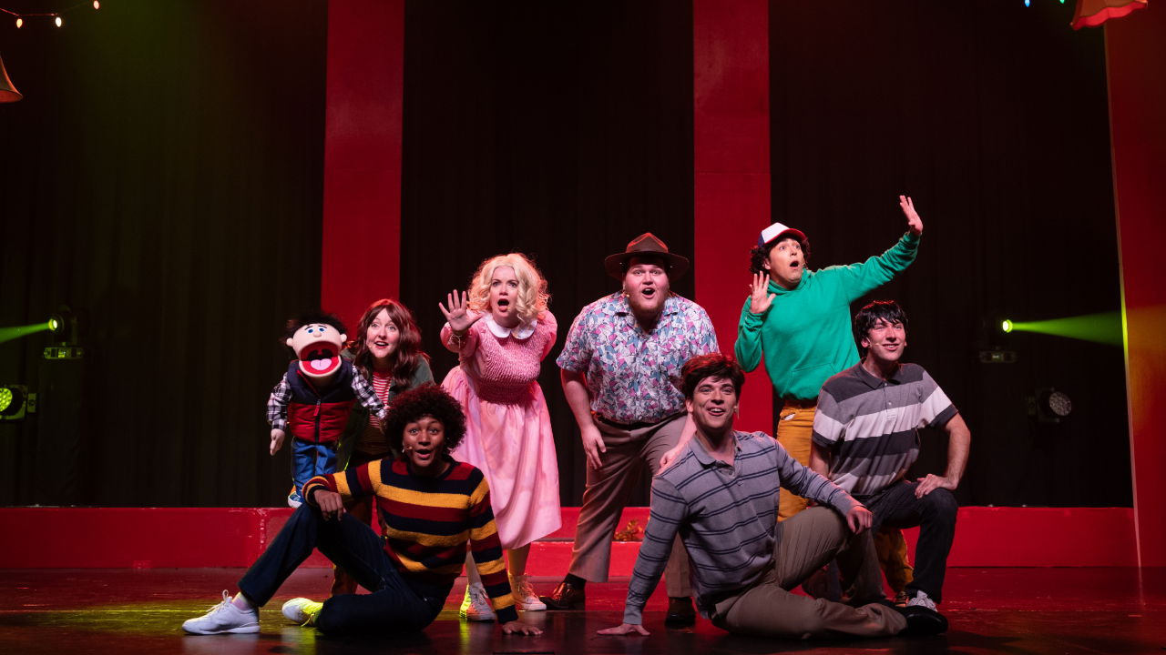 ¡Stranger Sings! La Parodia Musical Llega a Toronto