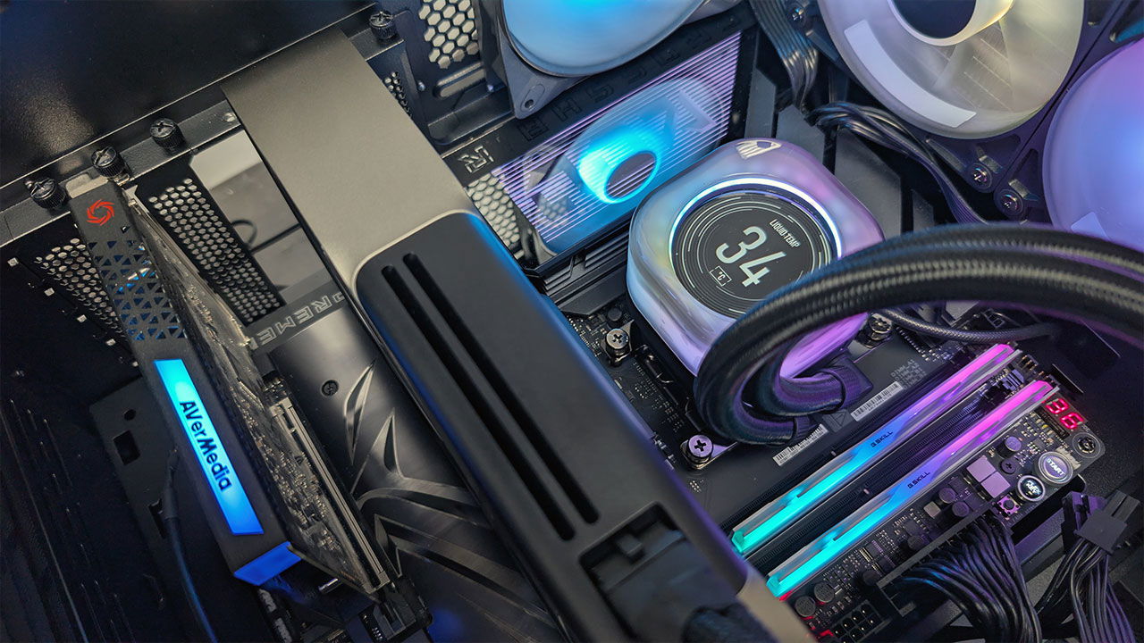 ¡Las GPUs NVIDIA GeForce RTX 5080 y GeForce RTX 5090 ya están disponibles!