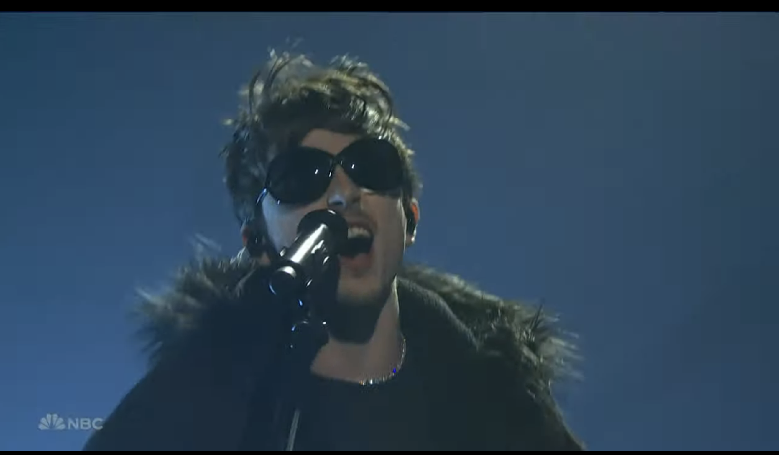 Timothée Chalamet interpreta tres 'favoritos personales' de Bob Dylan en su aparición musical en 'SNL'