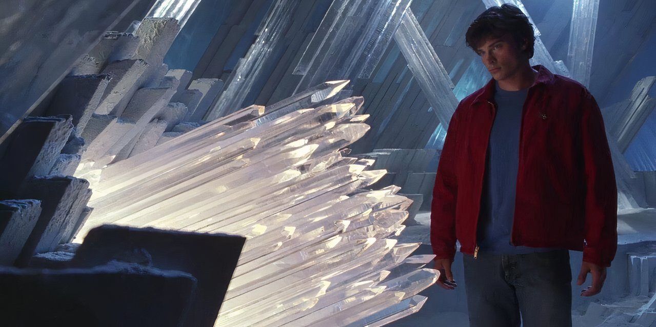 10 Actos Despreciables que Demuestran que la Fortaleza de Jor-El fue el Verdadero Villano de Smallville