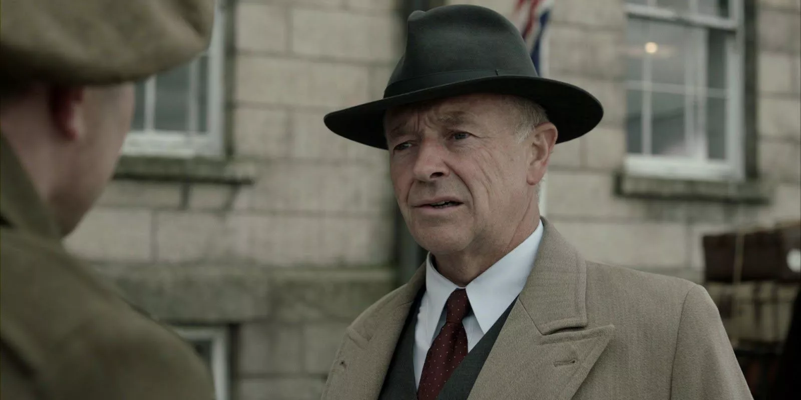 Detective Foyle standing in Foyle's War