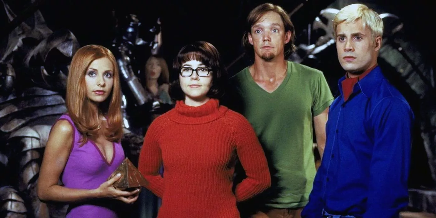 The crew from Mystery Incorporated in Scooby-Doo (2002)