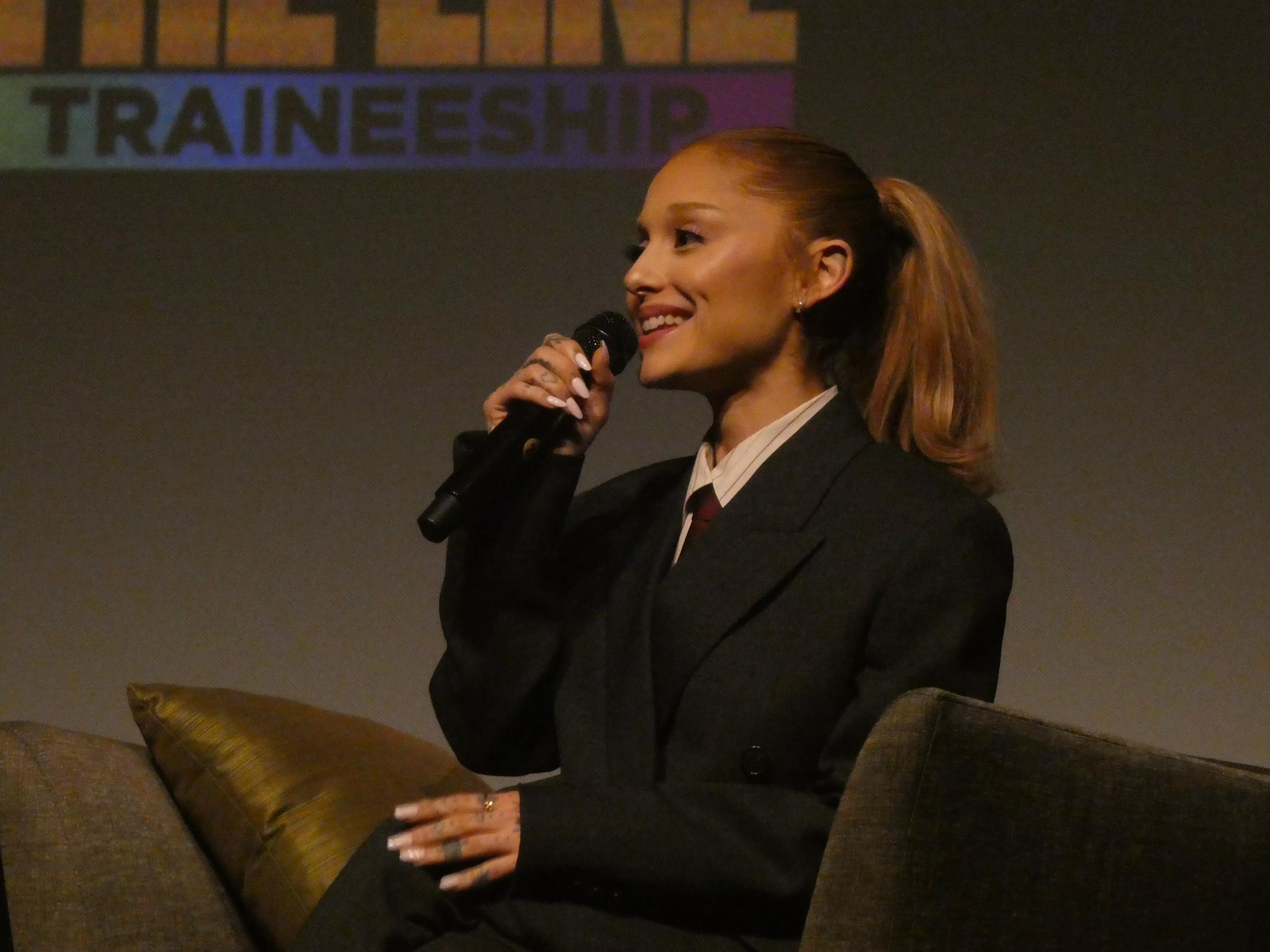 Billie Eilish y Ariana Grande en el evento