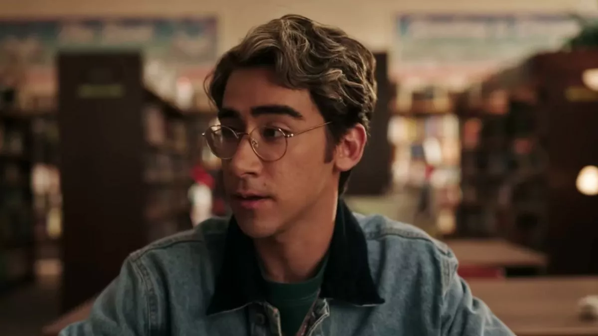 Cómo Todos Murieron en School Spirits (Spoilers de Temporadas 1 y 2)