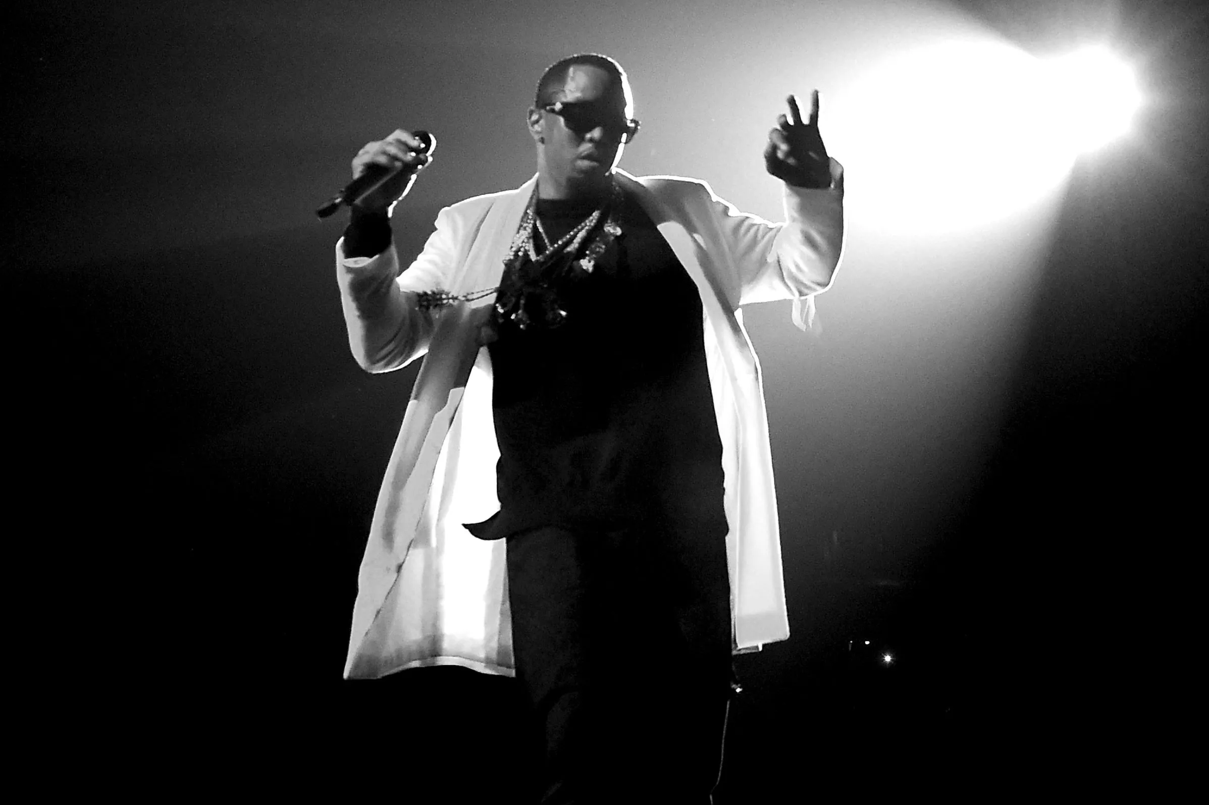 Sean 'Diddy' Combs Enfrenta Cuatro Demandas Adicionales por Agresión Sexual a Medida que Se Cierra la Ventana de Oportunidad de la Ley de Violencia por Género