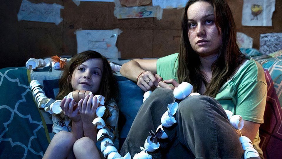 10 Películas Asombrosas de A24 que Necesitas Preparar Mentalmente