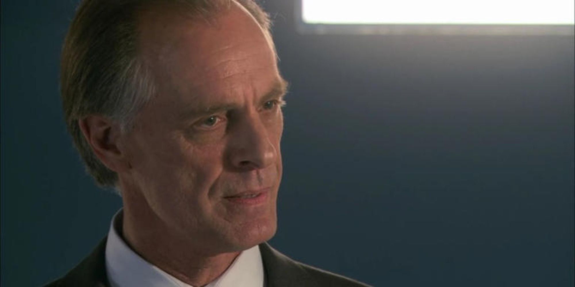 10 Detalles que solo los Fans de Dexter Recuerdan Durante una Revisión