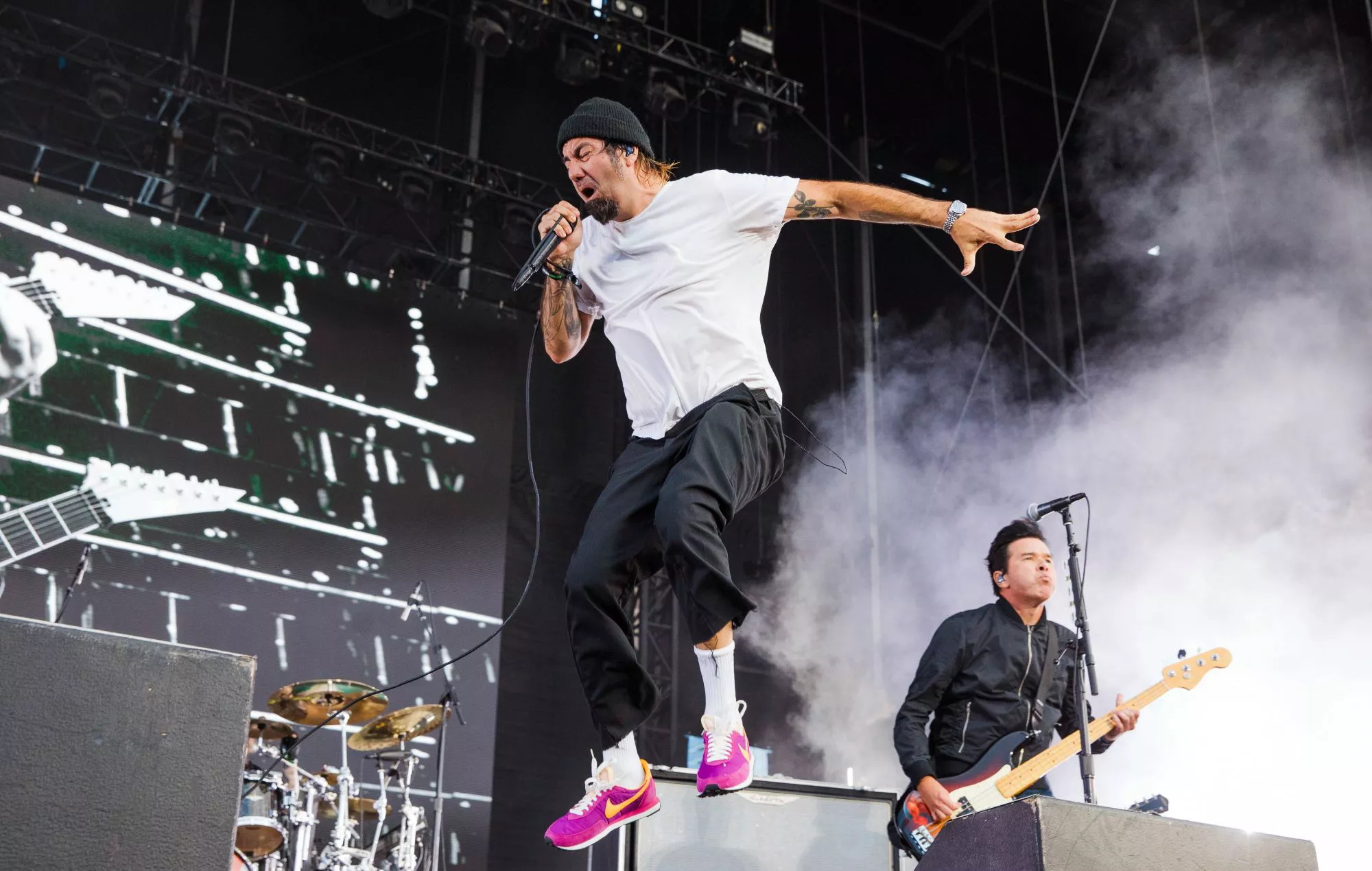 Chino Moreno de Deftones dice a los cazadores de autógrafos que 