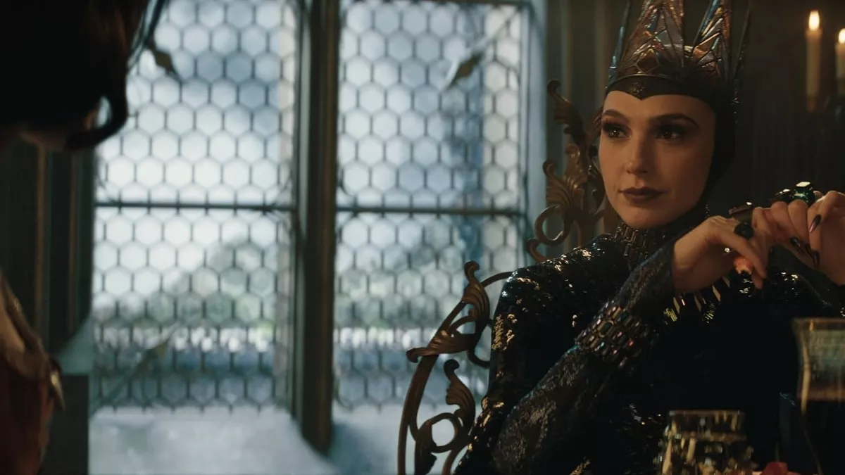 A pesar de los bajos, llega una nueva princesa prometedora en Blanca Nieves [Reseña]