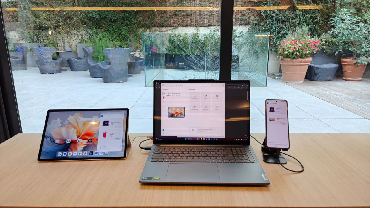 Mwc 2025: Motorola Unveils Smart Connect Upcoming Updates With Moto Ai And Features