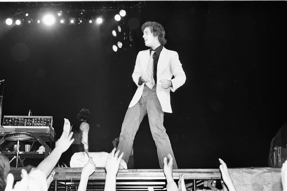 Documental de Billy Joel ‘And So It Goes’ abrirá el Festival Tribeca 2025