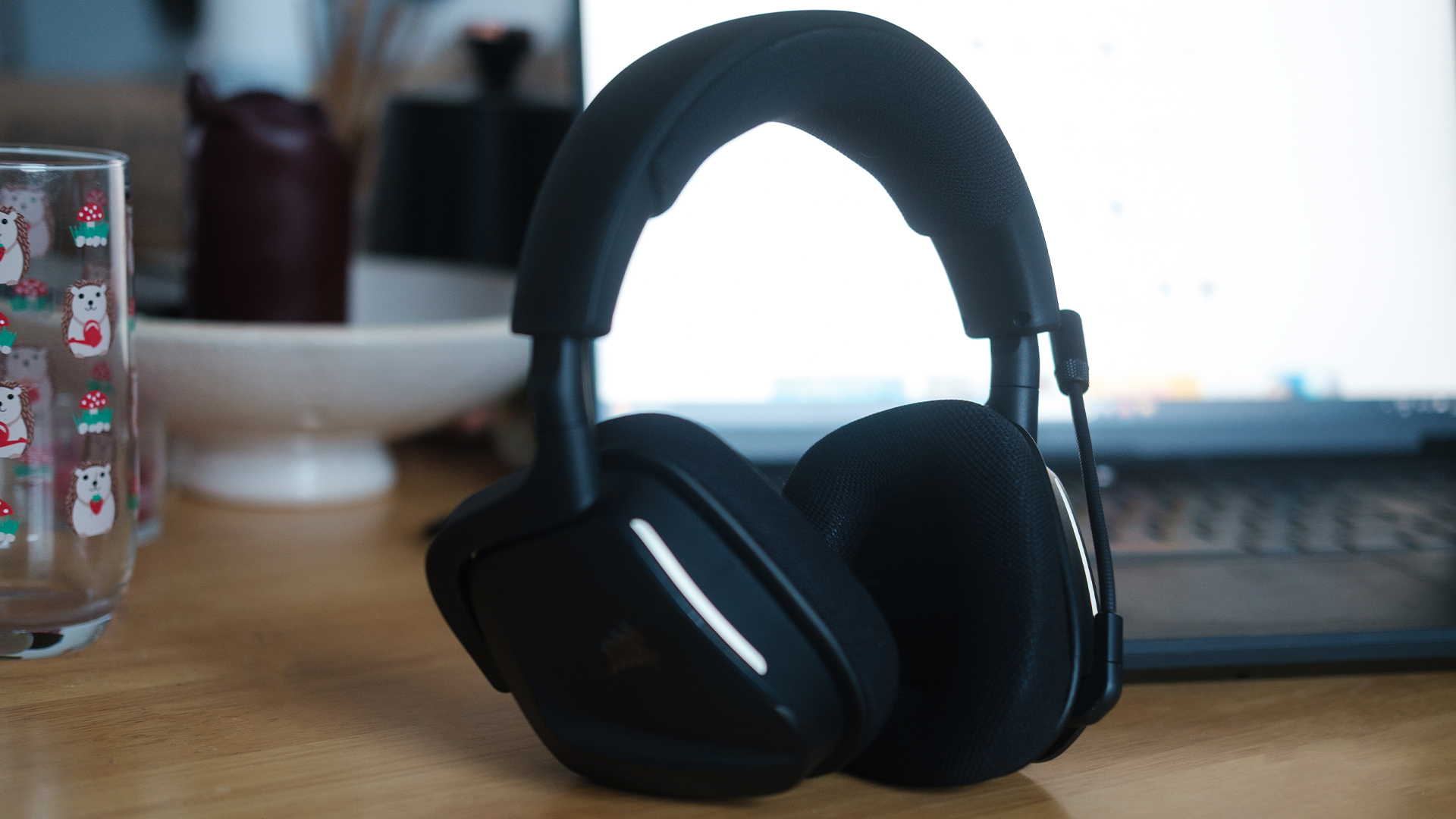 He estado usando los Corsair Void Wireless V2 este mes y esto es lo que ofrecen